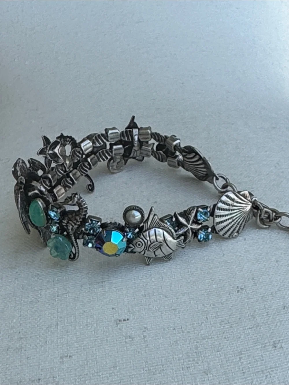 Mary DeMarco turtle and beach inspired adjustable bracelet - Picture 4 of 5